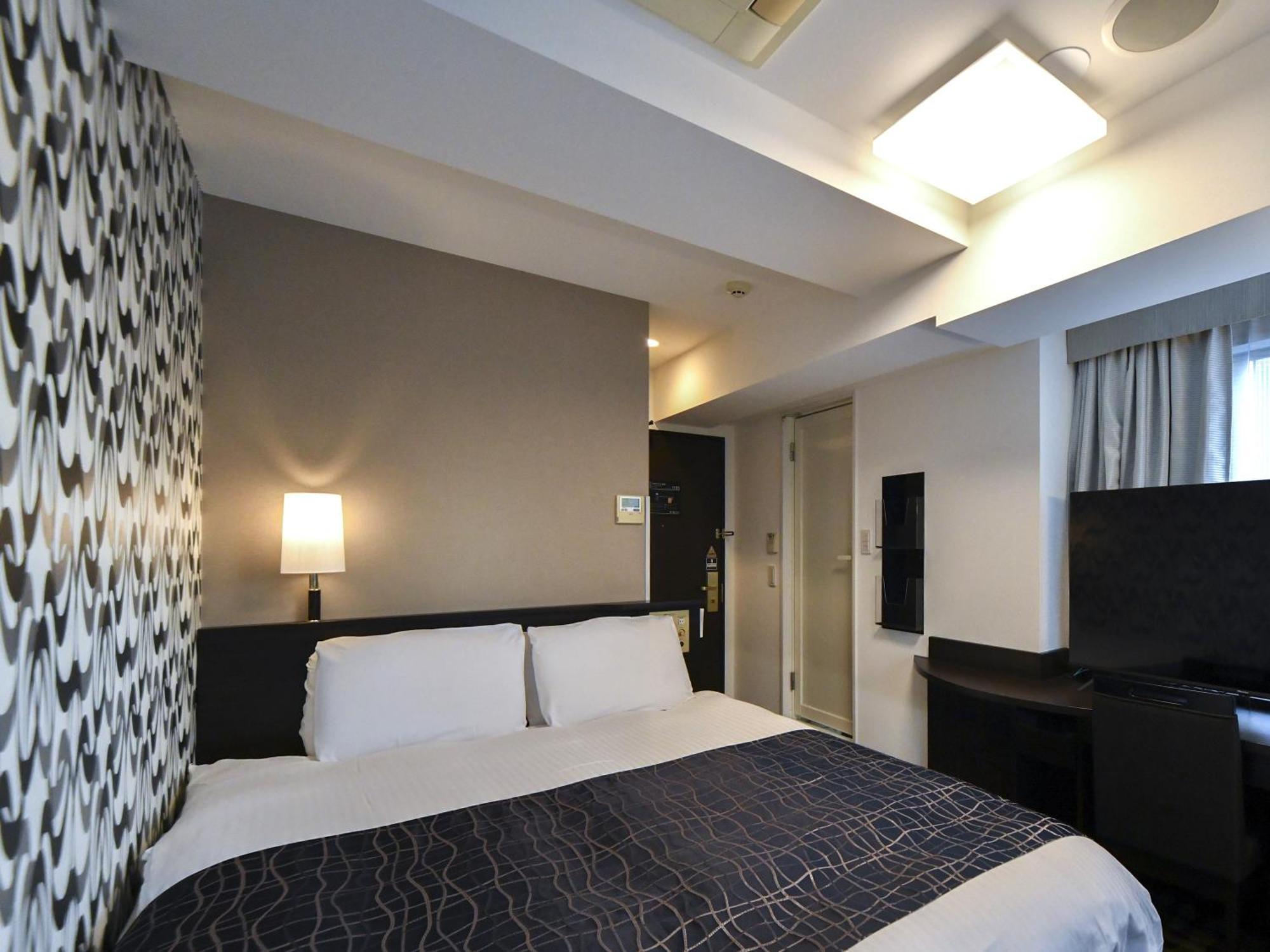 Apa Hotel Shimbashi Onarimon Tokyo Exterior photo